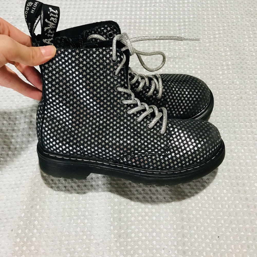 Dr.martens combat boots